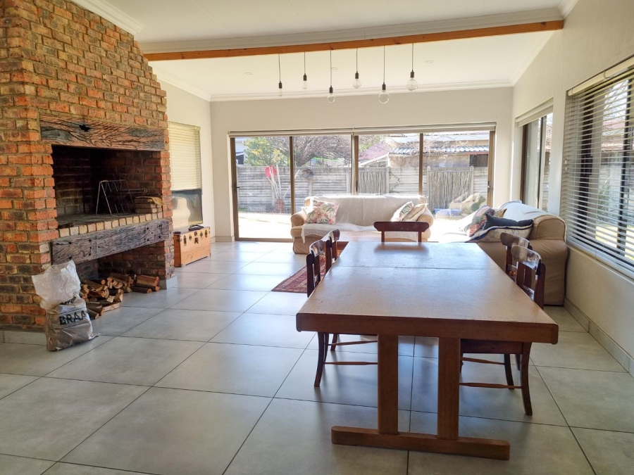 6 Bedroom Property for Sale in Eureka Free State